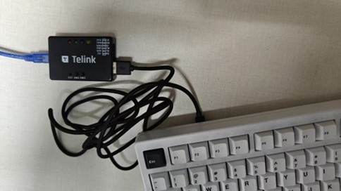 用USB连接键盘和烧录工具 用USB连接键盘和烧录工具